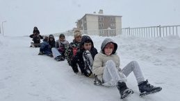 SON DAKİKA&hellip; Meteorolojiden İstanbul İ&ccedil;in Kar Uyarısı! Dondurucu Soğuklar Yeniden Geliyor: Pazartesiye Dikkat!