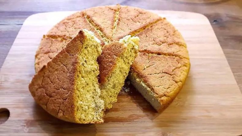 Tam Kıvamında Mısır Ekmeği Tarifi: Mutfağınızı Saran Nefis Koku!