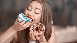 Tatlı Krizlerine "Bı&ccedil;ak Gibi" Keskin &Ccedil;&ouml;z&uuml;m!