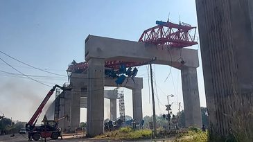Tayland&rsquo;da dehşet verici kaza: Trenin &uuml;zerine vin&ccedil; devrildi! Can kaybı yaşandı
