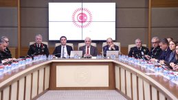 TBMM'de Su&ccedil;a S&uuml;r&uuml;klenen &Ccedil;ocuklara İlişkin Araştırma Komisyonu Toplandı