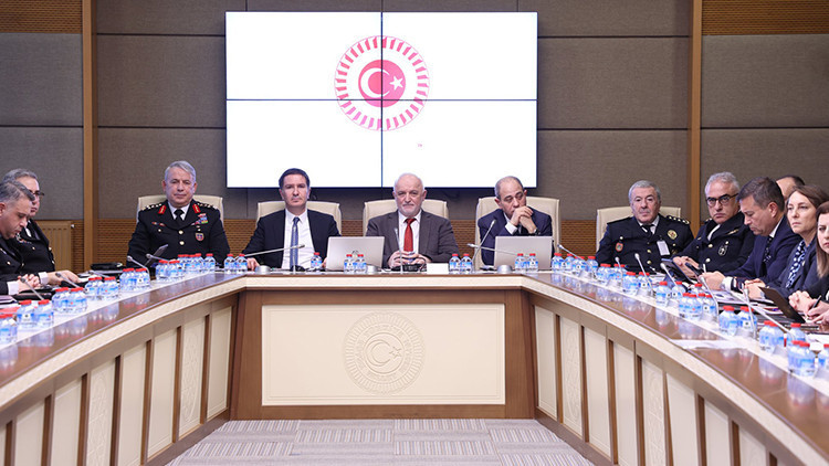 TBMM'de Suça Sürüklenen Çocuklara İlişkin Araştırma Komisyonu Toplandı