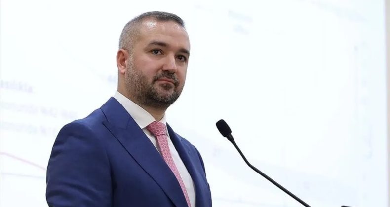 TCMB Başkanı Karahan'dan Enflasyon &Uuml;zerine A&ccedil;ıklamalar: &Ouml;n&uuml;m&uuml;zdeki İki Ay Dalgalanma Olabilir