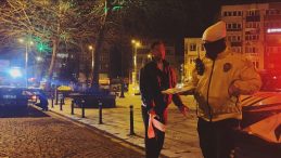 Tekirdağ'da Alkoll&uuml; S&uuml;r&uuml;c&uuml;, Polisle Uzun S&uuml;re G&ouml;r&uuml;şmeye &Ccedil;alıştı! "Ben Polis Olacak Adamım, Boyum da Uzun"