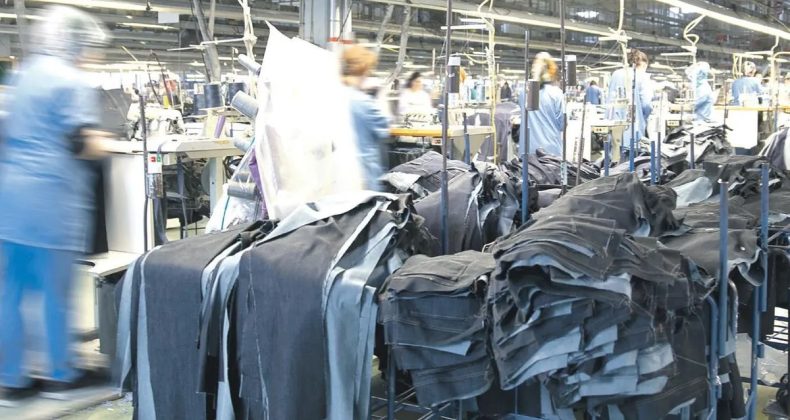 Tekstil Kralları Savunma Sekt&ouml;r&uuml;ne Ge&ccedil;ti!