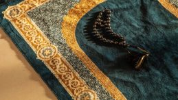 TESBİH NAMAZI KILINIŞI ADIM ADIM: Mira&ccedil; Kandili&rsquo;nde tesbih namazı nasıl kılınır, ka&ccedil; rekattır, fazileti nedir?