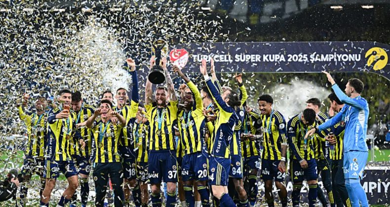 TFF'den Fenerbah&ccedil;e'ye Tebrik Mesajı!