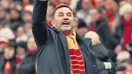 Torreira Mutlu Bir Yere Gitmiyor