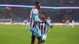 Trabzonspor'un İ&ccedil; Sahadaki Yenilmezlik Serisi 11 Ma&ccedil;a Ulaştı!