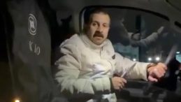 Trafikte Dehşet: Yol Vermeme Tartışması Bı&ccedil;akla Sonu&ccedil;landı