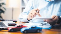 Trafikteki 10 Ara&ccedil;tan 7'si Kaskosuz!