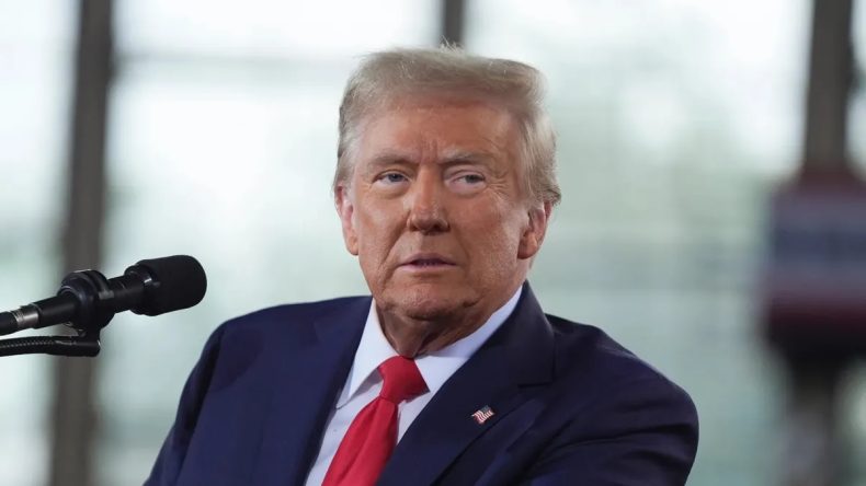 Trump: İran'daki Protestoculara Sert &Ouml;nlemler Gelebilir