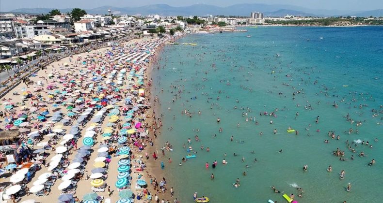 TÜİK: Türkiye'nin Turizm Geliri 2025'te Rekor Kırdı
