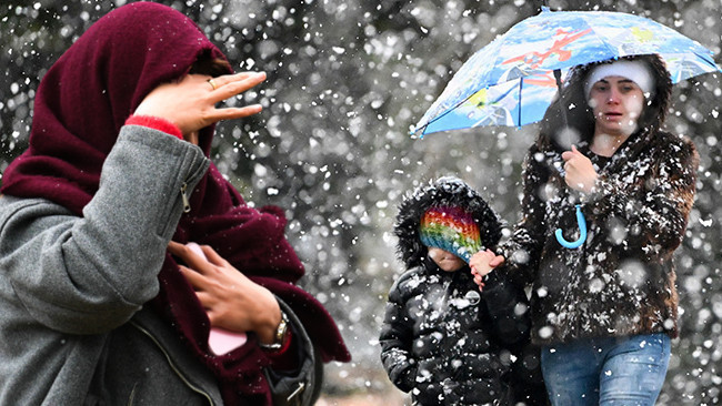 T&uuml;rkiye Beyaza D&ouml;n&uuml;ş&uuml;yor: G&uuml;&ccedil;l&uuml; Kar ve Sağanak Yağış Geliyor! | Meteoroloji'den Yağış, &Ccedil;ığ ve Fırtına Uyarısı: 27 İlde Etkili Olacak