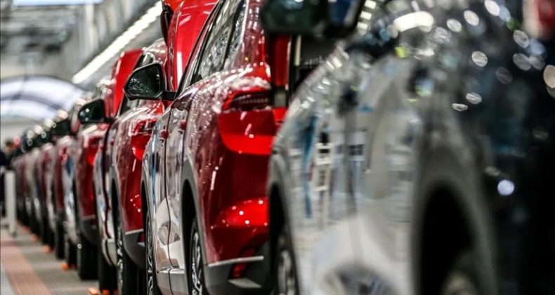 T&uuml;rkiye'de Otomotiv İhracatı 2025'te Arttı