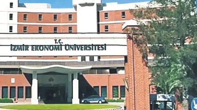 &Uuml;niversitede Skandal Ortaya &Ccedil;ıktı!