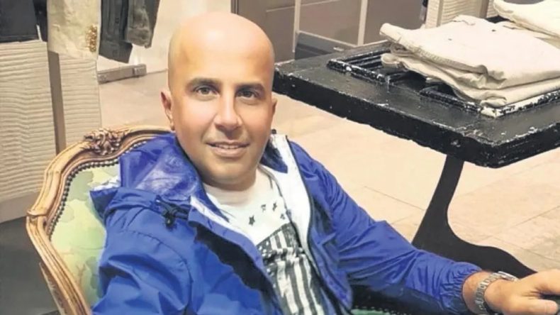 &Uuml;nl&uuml; Menajer Kendini B&ouml;yle Savundu: Hassas Teraziyi Mutfakta Kullanıyorum