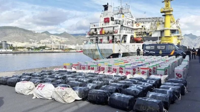 Uyuşturucu Baronundan Aile Boyu Para Sevkiyatı