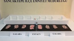 Uyuşturucu Haplarla Su&ccedil;&uuml;st&uuml; Yakalandılar!