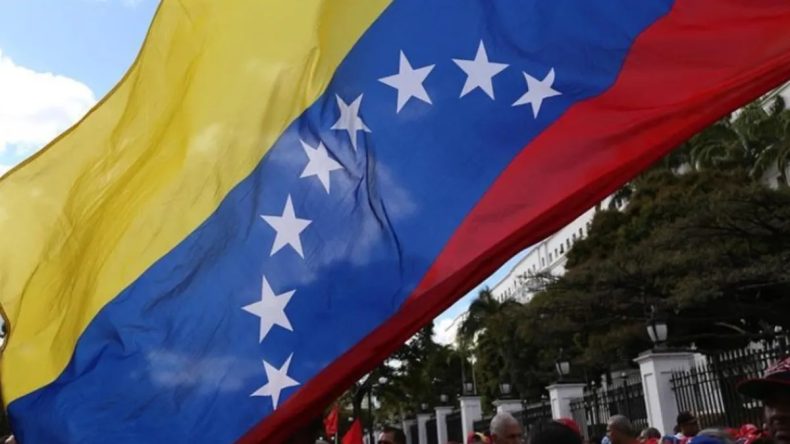 Venezuela&rsquo;da 7 G&uuml;n S&uuml;recek Ulusal Yas İlan Edildi