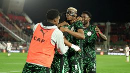 Victor Osimhen, Nijerya'yı Afrika Uluslar Kupası'nda &ccedil;eyrek finale taşıdı!