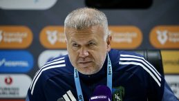 Volkan Kazak: Deplasmanda alınan 1 puan değerlidir!