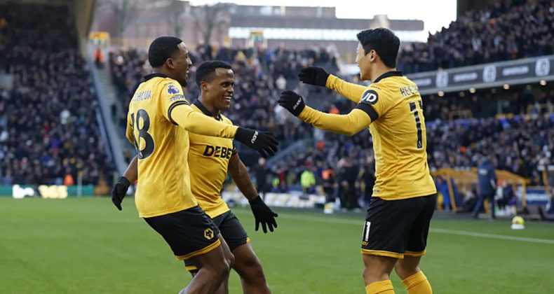 Wolverhampton, West Ham United'ı Farklı Ge&ccedil;ti!