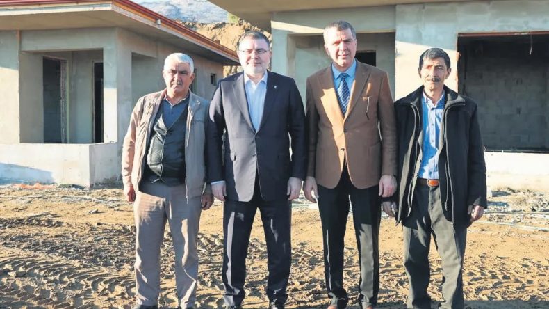 Yangın Mağdurlarının Evleri Yeniden Yapılıyor