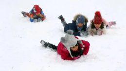 Yarın Okullar Tatil Mi? Meteoroloji'den Uyarı Geldi: 2 Ocak Cuma Okullar Tatil Mi?