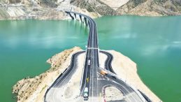 Yusufeli Viyad&uuml;ğ&uuml; Ulaşımda &Ouml;nemli Kolaylık Sağladı