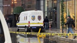 Zeytinburnu'ndaki Kargo Paketi Patladı: 2 Kişi Yaralandı!