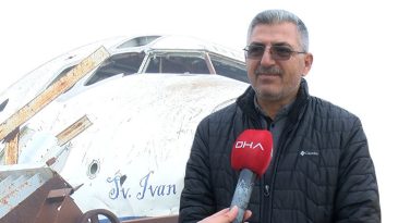'U&ccedil;aklı Hurdacı' olarak biliniyor: 80 bin TL'ye alıp par&ccedil;alar halinde taşıdığı u&ccedil;ağı, 2.5 milyon TL'ye satışa sundu