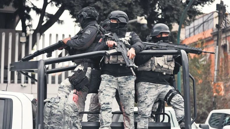 10 Bin Meksika Askeri, Kartelle Savaş İ&ccedil;in G&ouml;revde