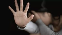 24 &Ouml;ğrenciyi Taciz Ettiği İddia Edilen &Ouml;ğretmen Tutuklandı!