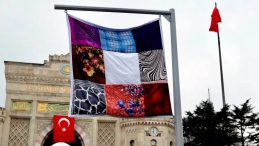 28 Şubat&rsquo;ın Hafızası Beyazıt Meydanı&rsquo;nda Yeniden Hayat Buldu