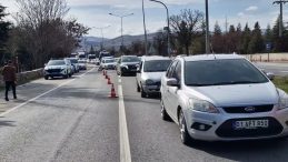 3 Ara&ccedil; Birbirine Girdi: 1&rsquo;i Ağır 2 Yaralı