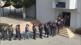 3 İlde Uyuşturucu Operasyonu: 465 Bin Adet Uyuşturucu Hap Ele Ge&ccedil;irildi, 123 Ş&uuml;pheli Yakalandı