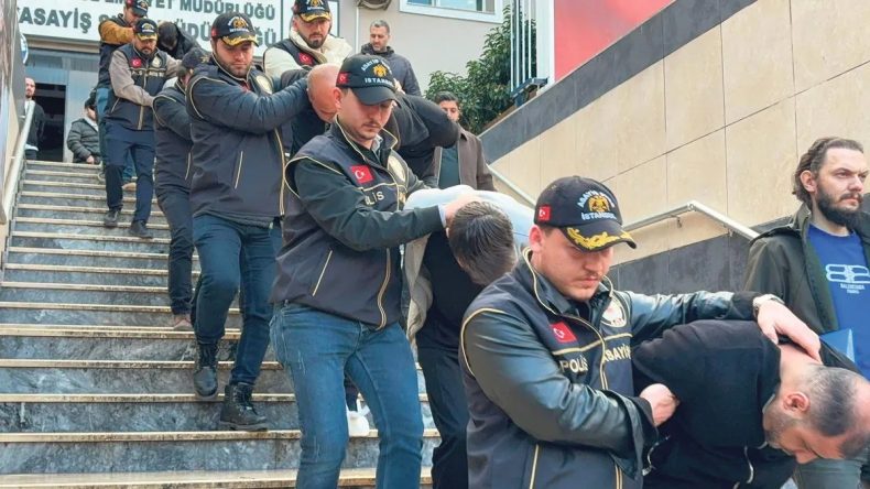30 Milyon Dolarlık Dolandırıcılık Operasyonunda 9 Kişi G&ouml;zaltına Alındı