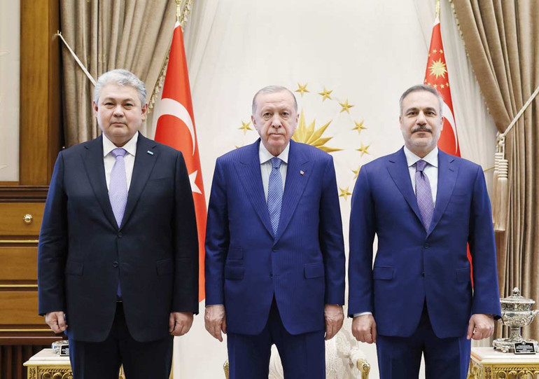 Erdoğan Beştepe'de