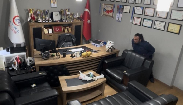 Heimlich Manevrası Uygulaması