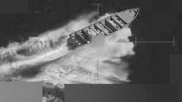 ABD, Doğu Pasifik'te uyuşturucu taşıdığı &ouml;ne s&uuml;r&uuml;len tekneyi vurdu: 3 &ouml;l&uuml;