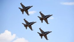 ABD Ordusu'ndan &Ouml;nemli Adım: Katar'daki El-Udeyd &Uuml;ss&uuml;nden Y&uuml;zlerce Asker Geri &Ccedil;ekildi