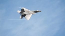 ABD'nin Orta Doğu'daki Yığınının Artması: &Ccedil;inli Şirket Uydu G&ouml;r&uuml;nt&uuml;lerini Sızdırdı! F-22 U&ccedil;akları İsrail'de