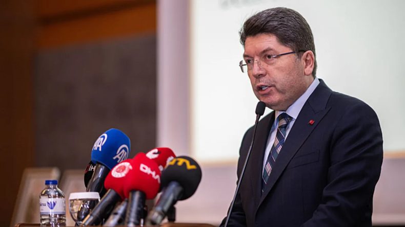 Adalet Bakanı Tun&ccedil;: "Su&ccedil;a Karışan &Ccedil;ocuklar &Uuml;zerine D&uuml;zenleme Meclise Sunulacak"