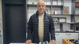 İş Adamından İyilik Telefonu: Mahallelinin Borcumunu Kapatıyor