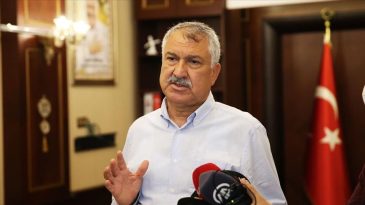Adana Belediye Başkanı Zeydan Karalar Serbest Bırakıldı