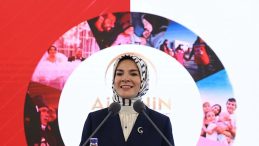 Aile ve Sosyal Hizmetler Bakanı Mahinur &Ouml;zdemir G&ouml;ktaş: Aile Yılı'nda 1,1 Milyon Vatandaşımız Yararlanmıştır