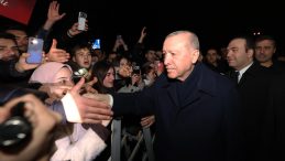 AK Parti Gen&ccedil;lik Kolları, Cumhurbaşkanı Erdoğan'ın doğum g&uuml;n&uuml;n&uuml; kutladı
