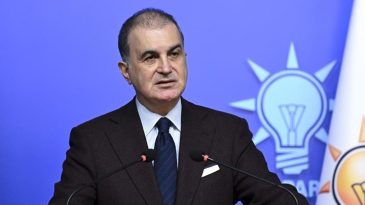 AK Parti S&ouml;zc&uuml;s&uuml; &Ccedil;elik'ten ABD'nin İsrail B&uuml;y&uuml;kel&ccedil;isi Huckabee'nin A&ccedil;ıklamalarına Tepki: İnsanlık Dışı ve Korkun&ccedil; Bir Yaklaşım