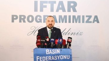 AK Partili Faruk Acar&rsquo;dan gazetecilere yeşil pasaport mesajı